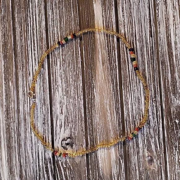 Choker - Picture 3 of 4